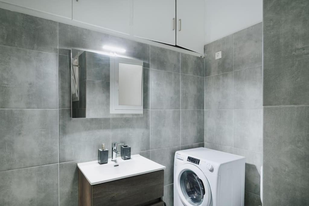 A Place 4 U No18 Apartment Atena Exterior foto